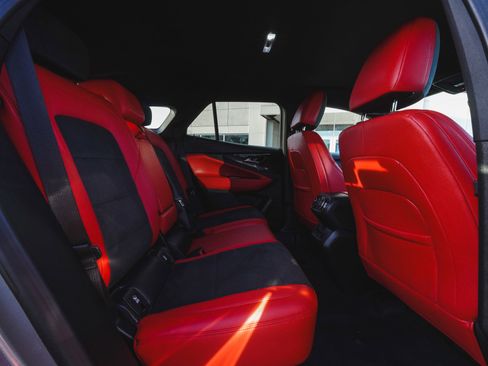 Used 2024 Chevrolet Blazer EV RS image 33