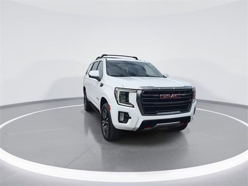 Used 2021 GMC Yukon AT4 w/ AT4 Premium Package image 3