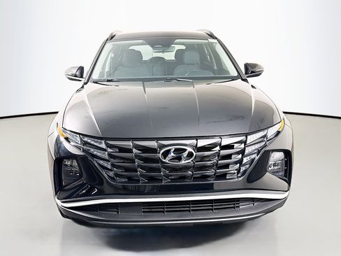 Used 2023 Hyundai Tucson SEL FWD image 2