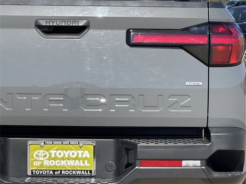 Used 2022 Hyundai Santa Cruz SEL image 5