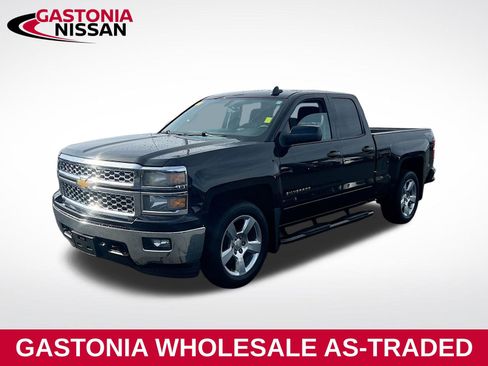 Used 2015 Chevrolet Silverado 1500 LT w/ LT Convenience Package image 3