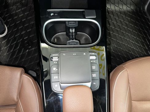 Used 2022 Mercedes-Benz A 220 4MATIC image 18