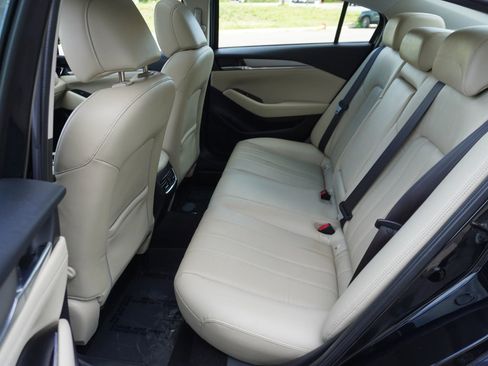 Used 2018 MAZDA MAZDA6 Touring FWD image 11