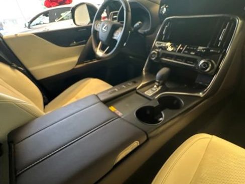 New 2026 Lexus LX 700h Luxury AWD/4WD image 14