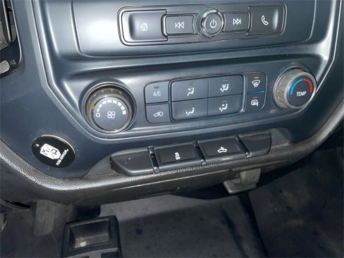 Used 2018 GMC Sierra 1500 4x4 Double Cab w/ Sierra Convenience Package image 29