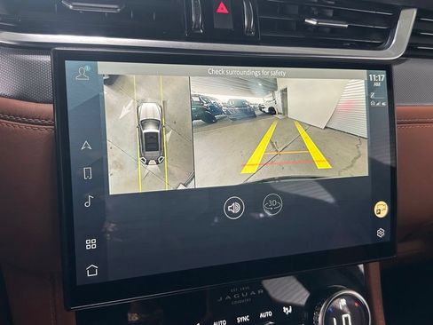 Used 2021 Jaguar F-PACE SVR AWD/4WD image 23