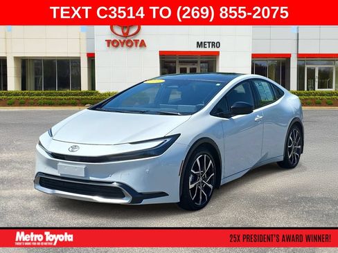 Used 2026 Toyota Prius Plug-In Hybrid w/ Limited Premium Package FWD image 1