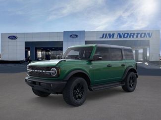 New 2025 Ford Bronco Outer Banks video 1
