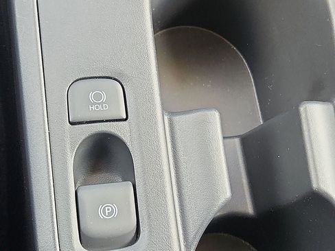 Used 2026 Toyota Corolla LE FWD image 18