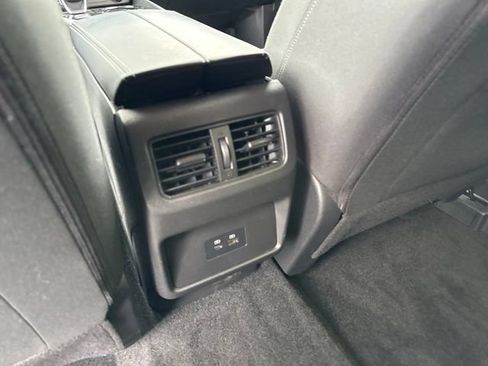 Certified 2023 Nissan Rogue SV AWD/4WD image 15