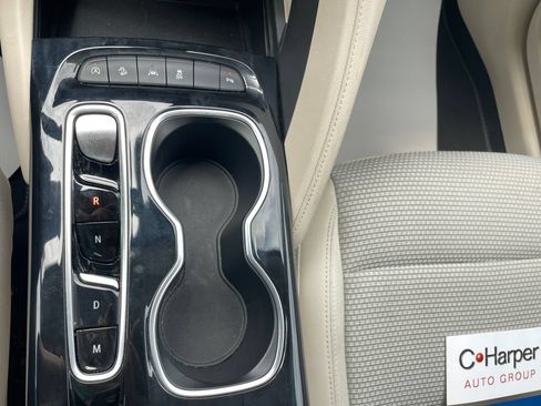 Used 2023 Buick Envision Preferred AWD/4WD image 28