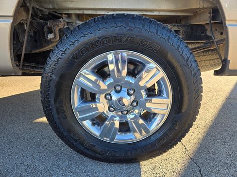 Used 2012 Ford F150 XLT w/ XLT Chrome Pkg AWD/4WD image 11