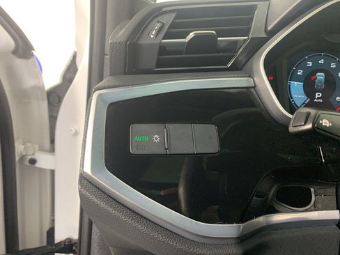 Used 2022 Audi Q3 2.0T Premium image 17