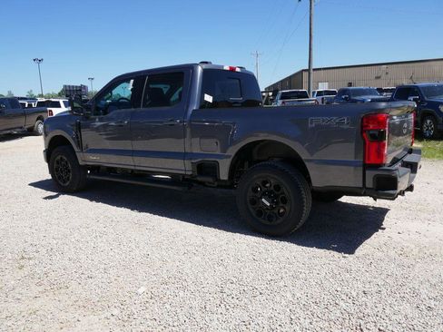 New 2026 Ford F250 Lariat w/ Black Appearance Package AWD/4WD image 7
