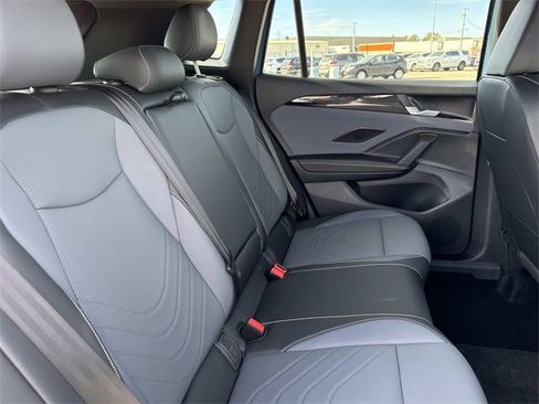 New 2026 Volkswagen Tiguan SE R-Line image 18