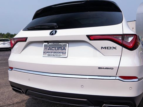 Certified 2024 Acura MDX SH-AWD w/ Advance Package image 18