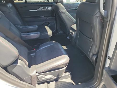 Used 2026 Ford Explorer ST w/ Sun And Sound Package AWD/4WD image 19