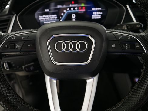 Used 2022 Audi SQ5 Premium Plus AWD/4WD image 25