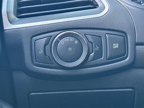 Used 2023 Ford Edge SEL image 31