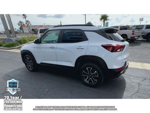 Certified 2023 Chevrolet TrailBlazer ACTIV w/ Sun and Liftgate Package FWD image 8