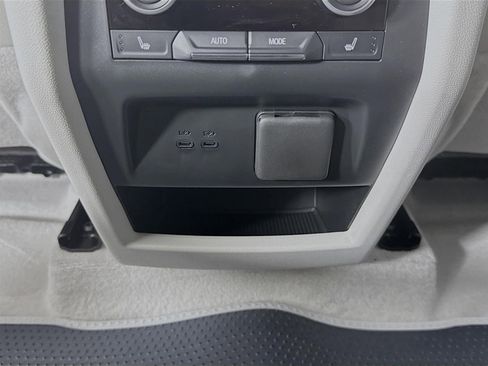 New 2026 Buick Enclave Avenir w/ Super Cruise Package FWD image 28