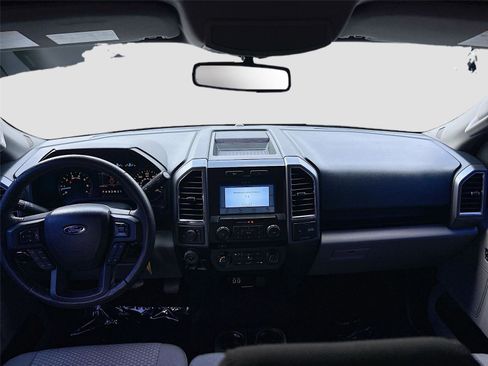 Used 2016 Ford F150 XLT w/ Equipment Group 302A Luxury image 19