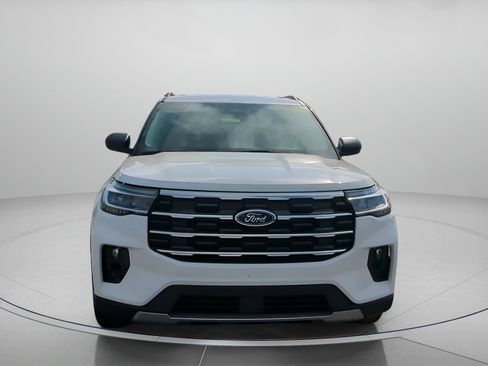 New 2026 Ford Explorer Active w/ Active Comfort Package image 6