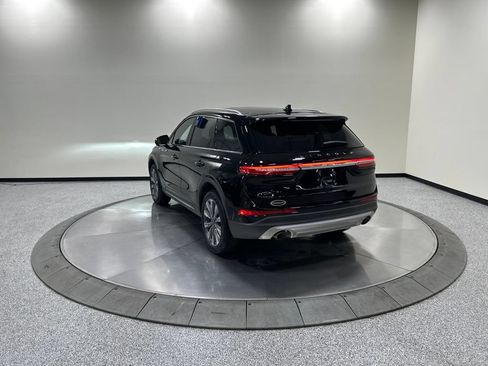 Certified 2022 Lincoln Corsair Reserve w/ Equipment Group 201A AWD/4WD image 8