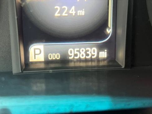 Certified 2016 Toyota Camry SE image 27