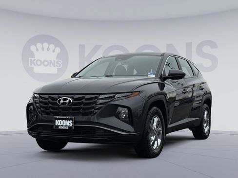 Certified 2023 Hyundai Tucson SE image 1