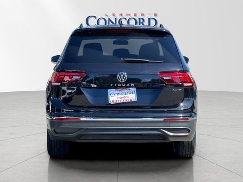 Used 2022 Volkswagen Tiguan S image 5