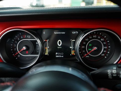 Used 2020 Jeep Wrangler Unlimited Rubicon w/ LED Lighting Group AWD/4WD image 26