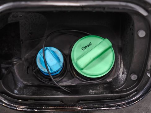 Used 2023 GMC Sierra 2500 SLT w/ SLT Convenience Package image 42