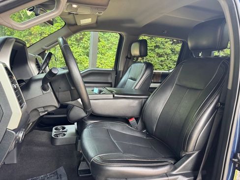 Used 2019 Ford F150 Lariat w/ Trailer Tow Package AWD/4WD image 12