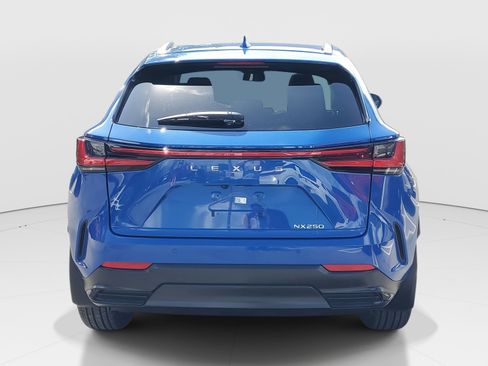 Used 2025 Lexus NX 250 FWD w/ Accessory Package (2T) image 6