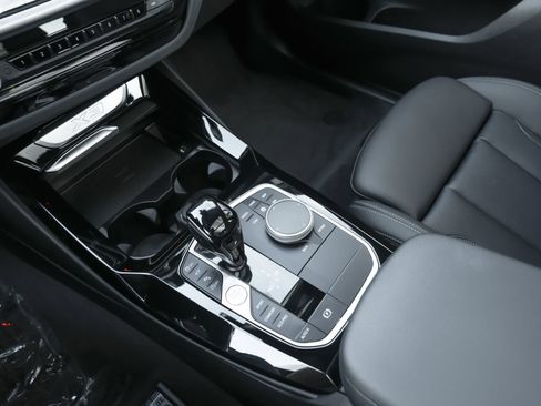 Used 2024 BMW X3 sDrive30i w/ Convenience Package w/ZPA image 12