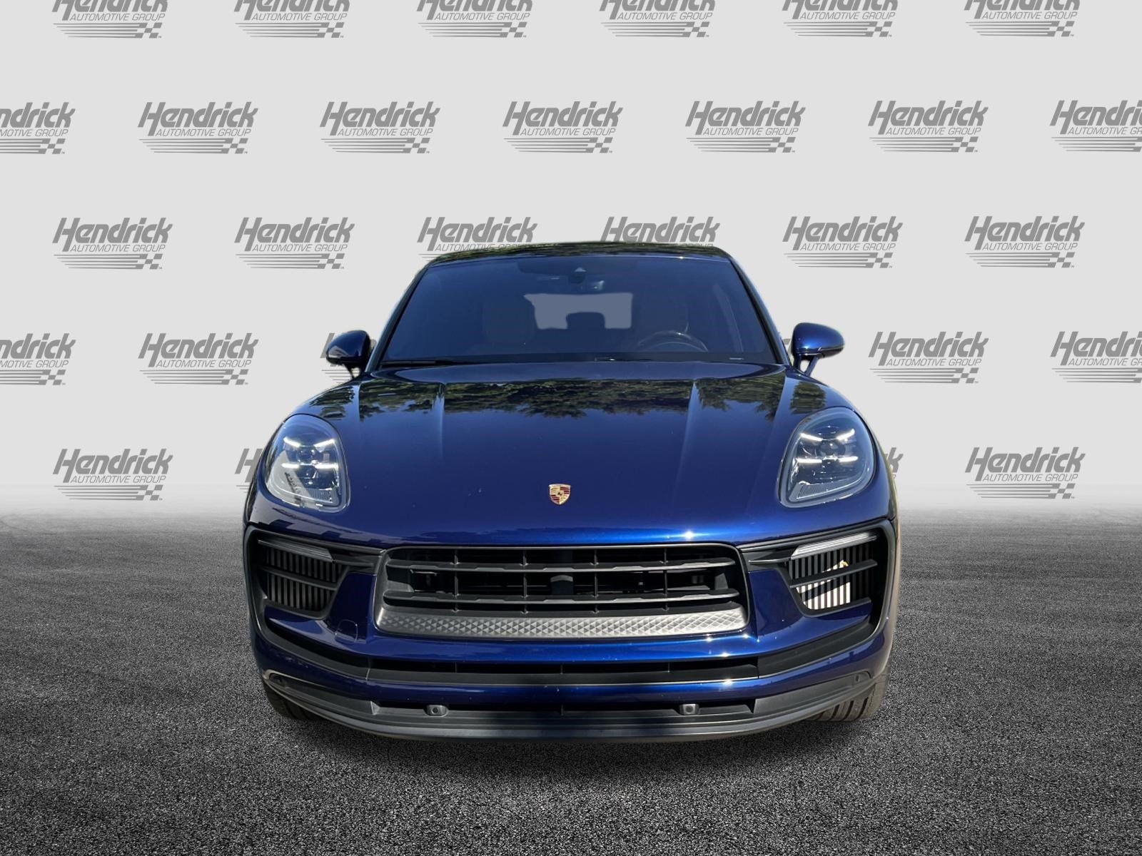 Used 2022 Porsche Macan S AWD/4WD image 3