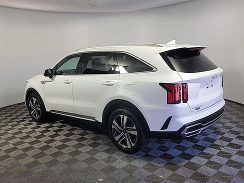 Used 2023 Kia Sorento EX AWD/4WD image 10