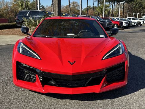 Used 2024 Chevrolet Corvette Z06 image 3