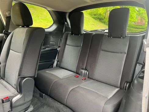 Used 2017 Nissan Pathfinder S AWD/4WD image 43