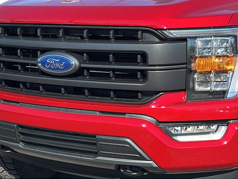 Used 2022 Ford F150 Lariat AWD/4WD image 10