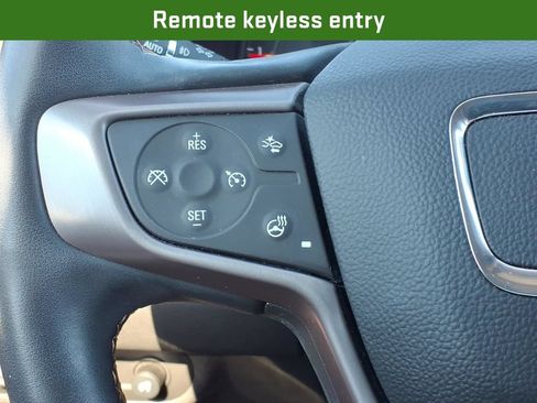 Certified 2024 GMC Terrain AT4 w/ Tech Package AWD/4WD image 32