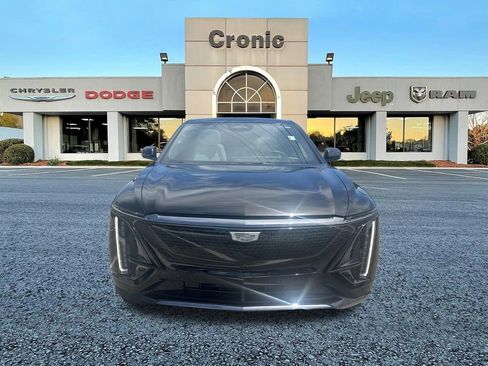 Used 2024 Cadillac Lyriq Sport RWD image 8
