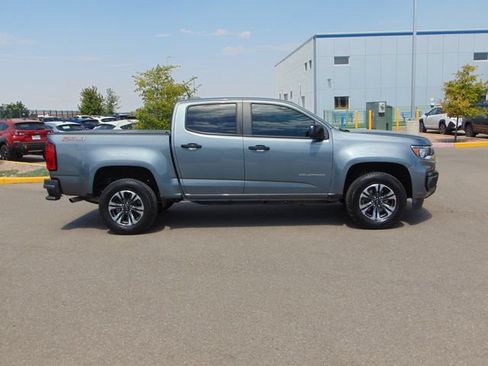 Used 2021 Chevrolet Colorado Z71 w/ Safety Package AWD/4WD image 3