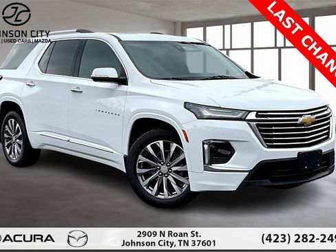 Used 2023 Chevrolet Traverse Premier image 12
