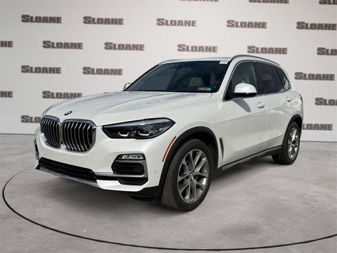Used 2021 BMW X5 xDrive40i w/ Convenience Package image 1
