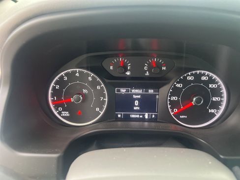 Used 2019 GMC Acadia SLE image 10