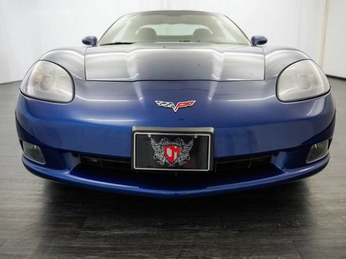 Used 2007 Chevrolet Corvette Coupe w/ Preferred Equipment Group RWD image 30