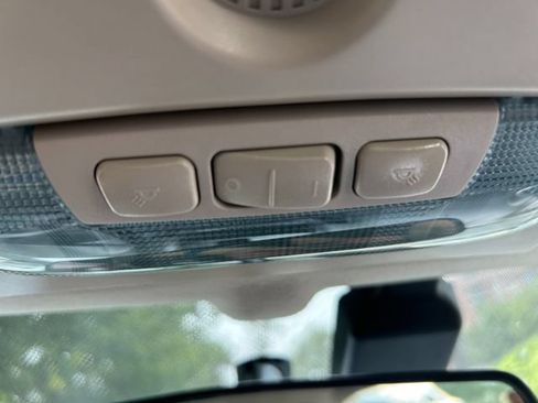 Used 2014 Ford Fiesta SE w/ Equipment Group 201B FWD image 19