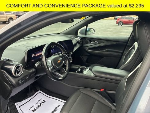 Used 2024 Chevrolet Blazer EV LT AWD/4WD image 3